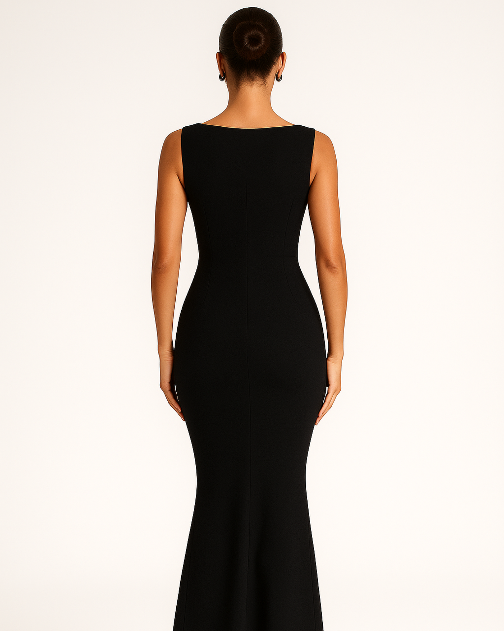 Esra Sculpted Maxi Dress